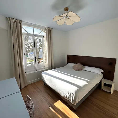 Design & Confort T3 Vue Parc Lit 180 דירה