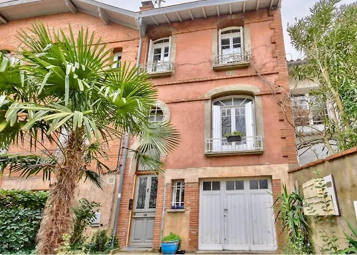 Design & Confort T3 Vue Parc Lit 180 *