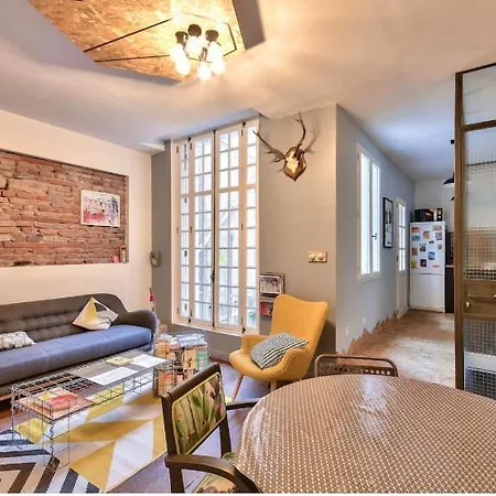 **** L'odyssee **** Apartamento